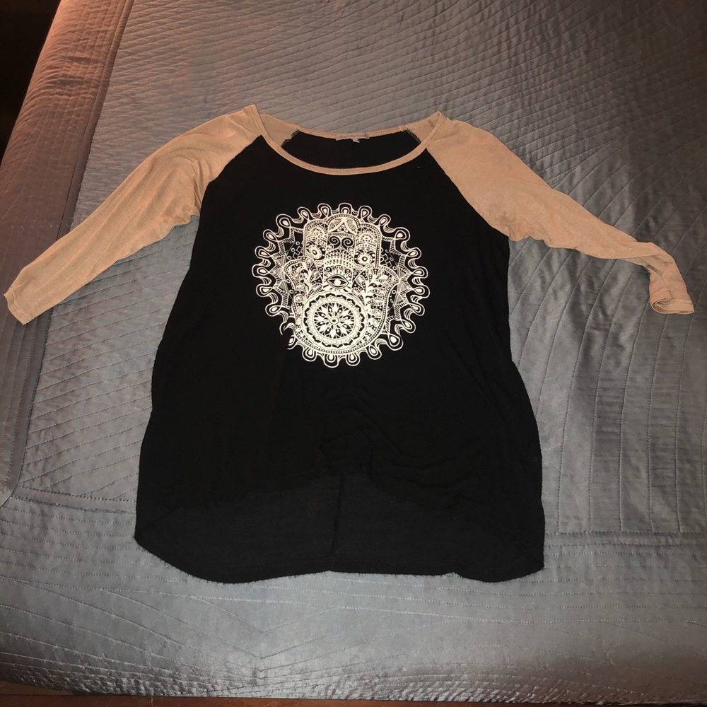 Soft graphic tee